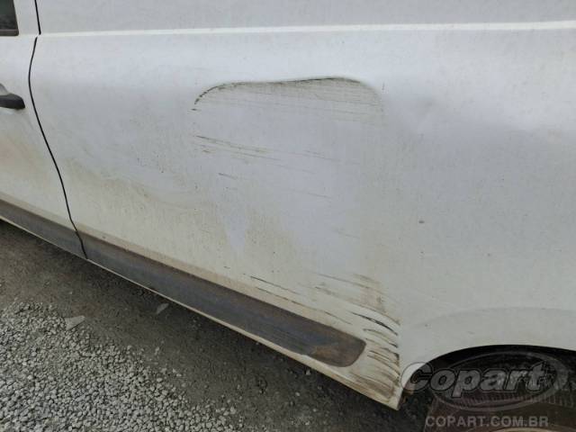 2025 RENAULT KANGOO 