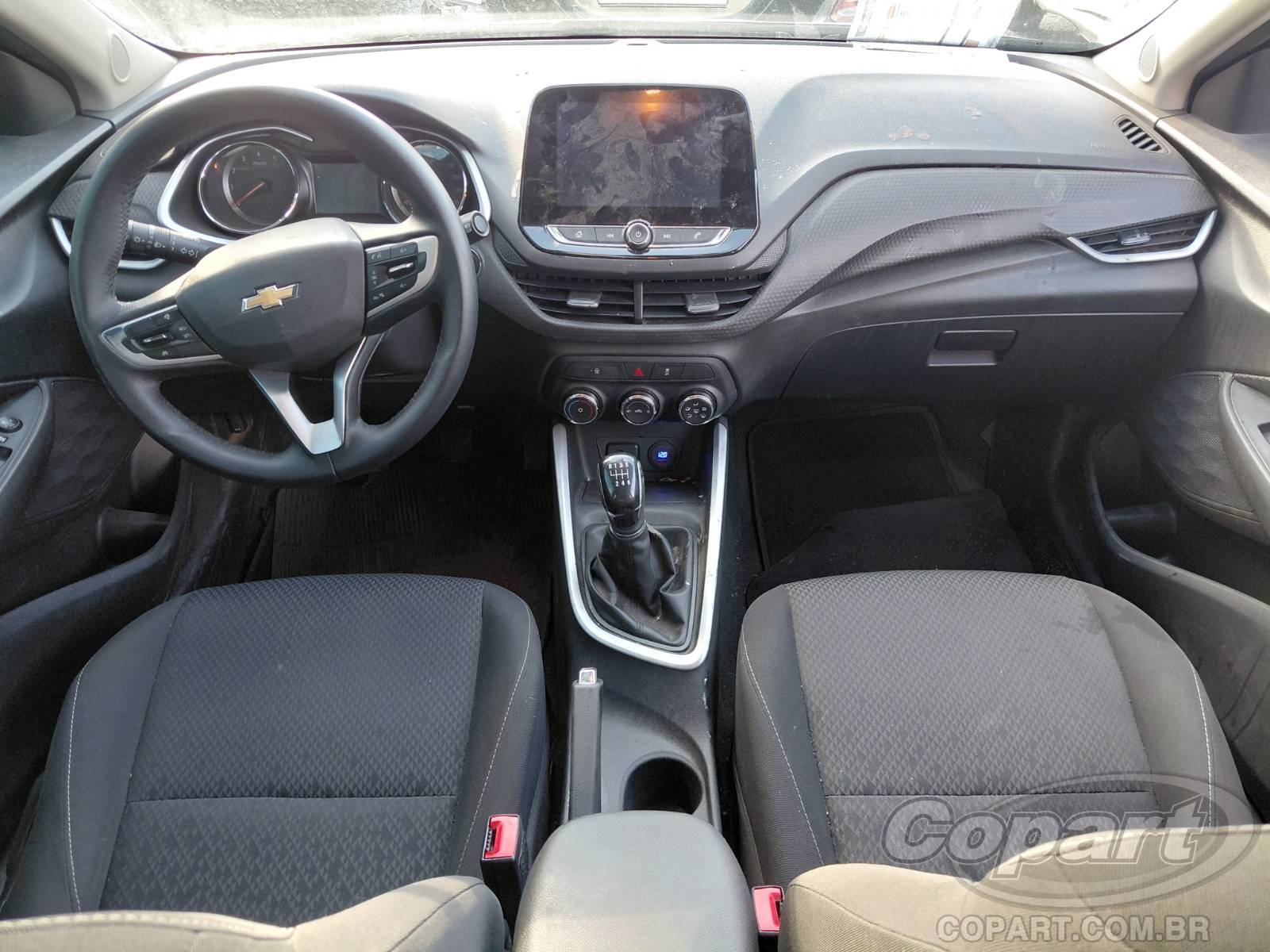 Foto 9 de 15: 2021 CHEVROLET ONIX
