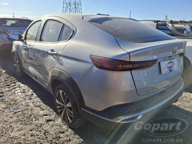 2024 FIAT FASTBACK 