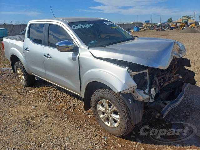 2019 NISSAN FRONTIER CD 