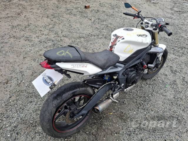 2014 TRIUMPH STREET TRIPLE 