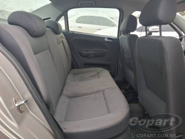 2012 VOLKSWAGEN VOYAGE 