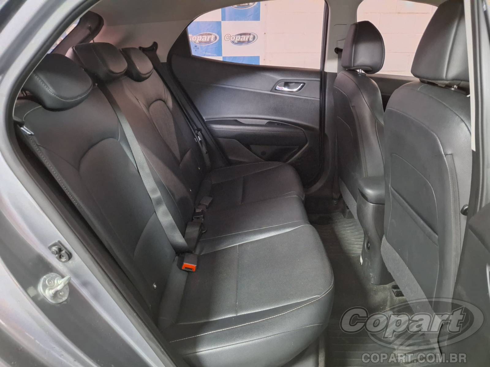 Foto 6 de 10: 2025 HYUNDAI HB20