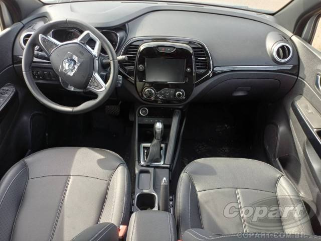 2023 RENAULT CAPTUR 