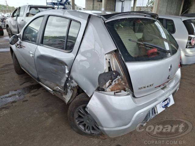 2011 RENAULT SANDERO 