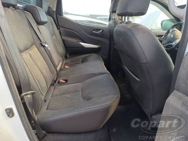 2020 NISSAN FRONTIER CD 