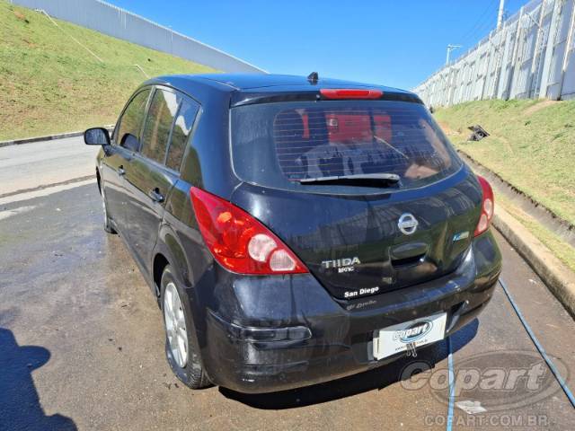 2011 NISSAN TIIDA 