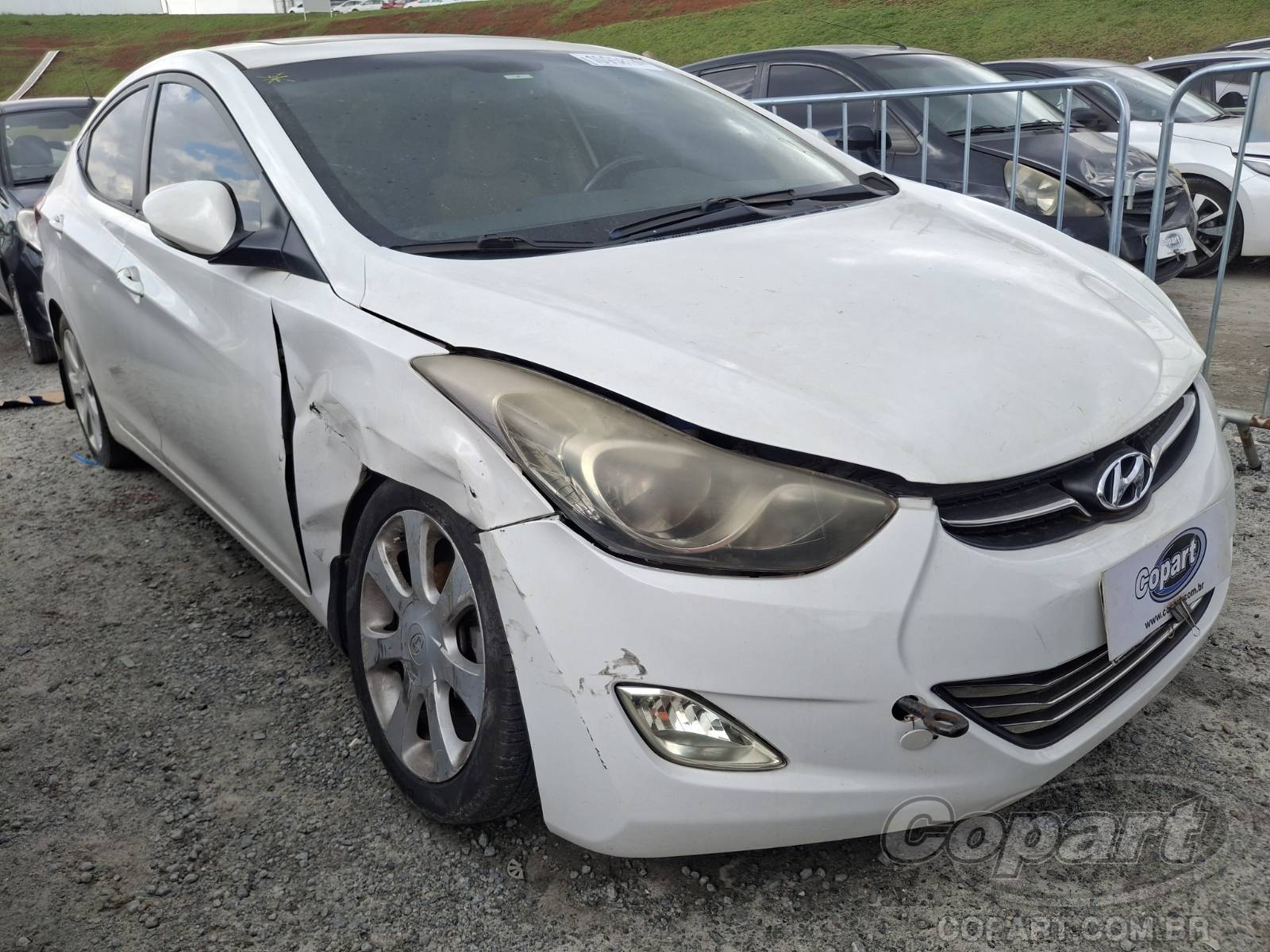 Veículo Hyundai Elantra Hyundai Elantra GLS 1.8 16V 2013 2013 em leilão