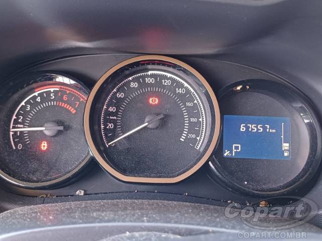 2019 RENAULT DUSTER 
