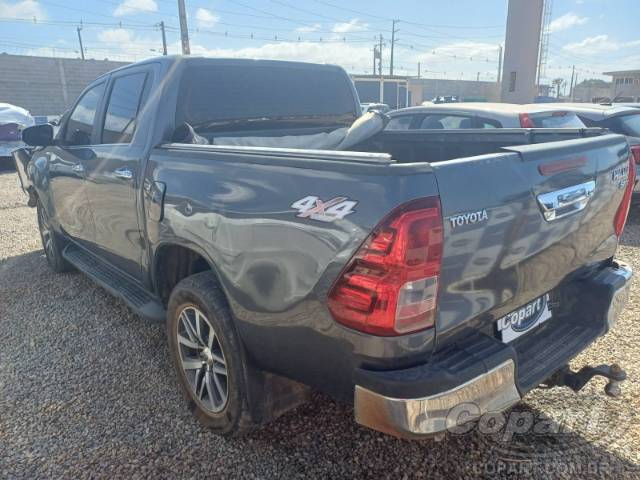 2016 TOYOTA HILUX CD 