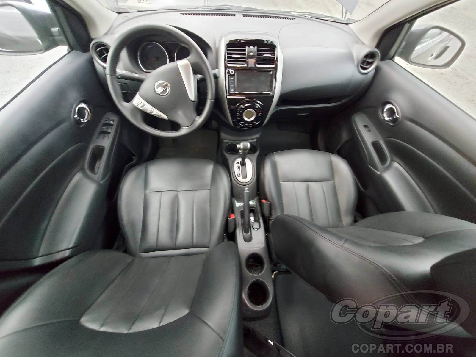 Foto 9 de 10: 2019 NISSAN VERSA