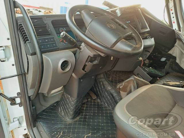 2023 VOLKSWAGEN CONSTELLATION 