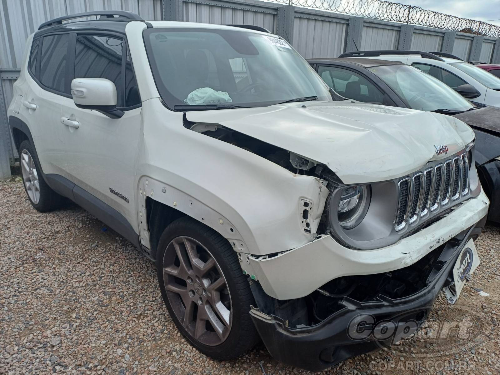 Jeep Renegade Limited 1.8 16V E.TorQ Evo 2021 Pequena Monta