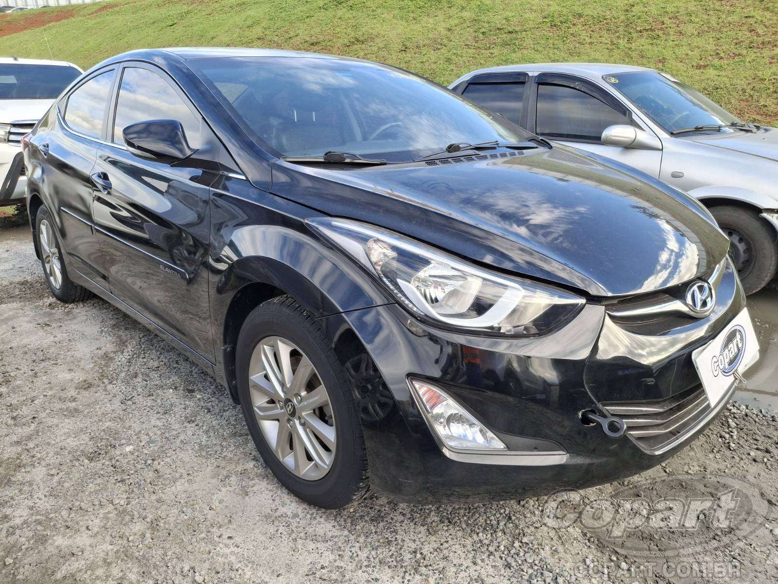 Veículo Hyundai Elantra Hyundai Elantra 2.0 16V 2015 2015 em leilão