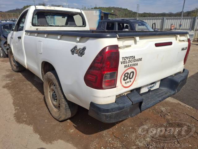 2022 TOYOTA HILUX CS 
