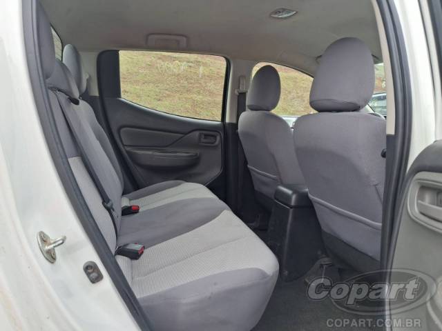 2023 MITSUBISHI L200 TRITON 