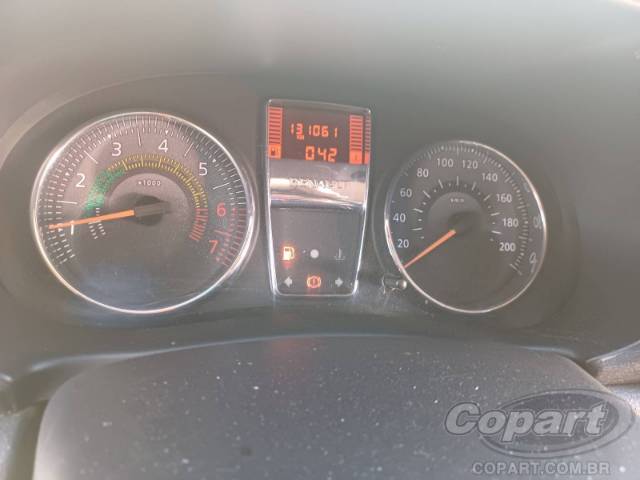 2014 RENAULT CLIO 