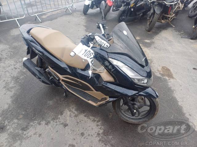 2025 HONDA PCX 