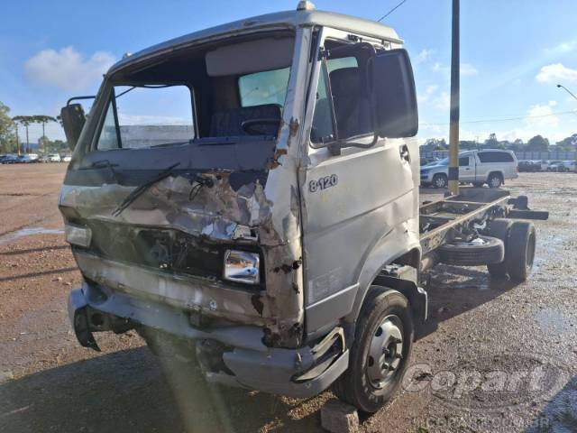 2009 VOLKSWAGEN WORKER 