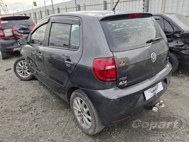 2014 VOLKSWAGEN FOX 