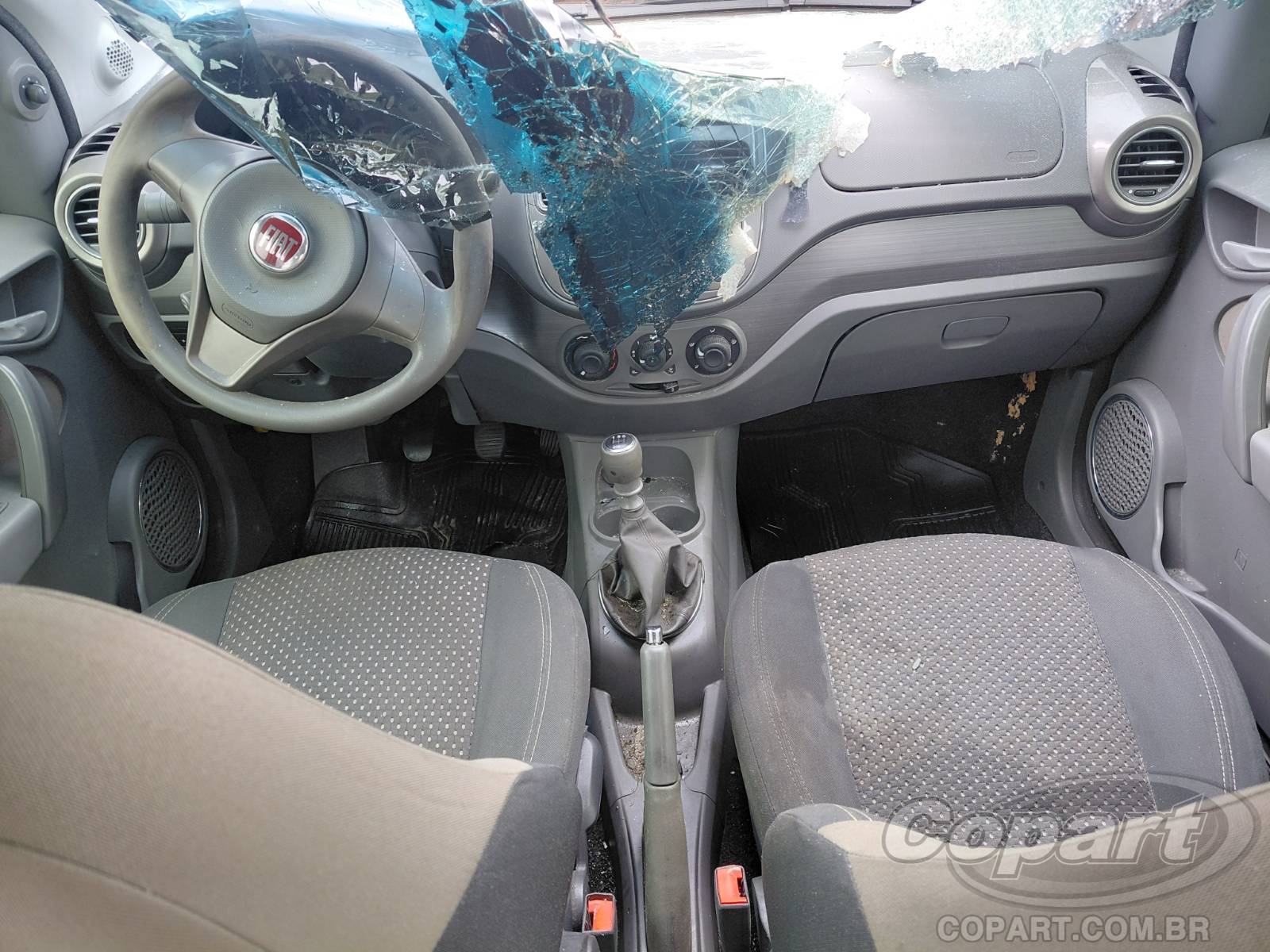 Foto 9 de 15: 2013 FIAT GRAND SIENA
