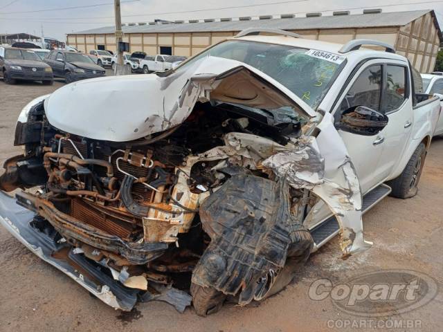 2018 NISSAN FRONTIER CD 