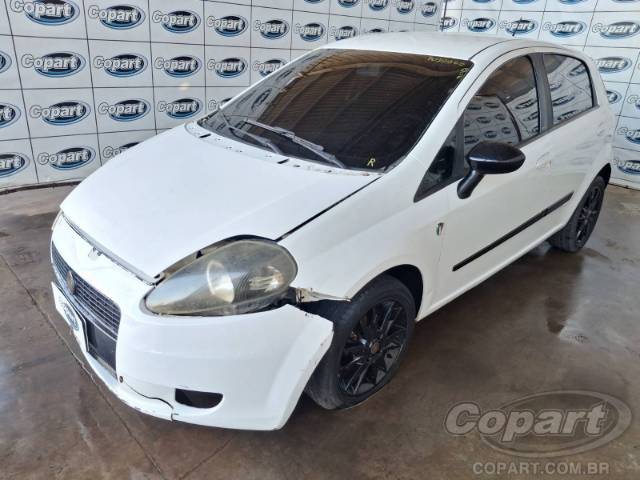 2012 FIAT PUNTO 