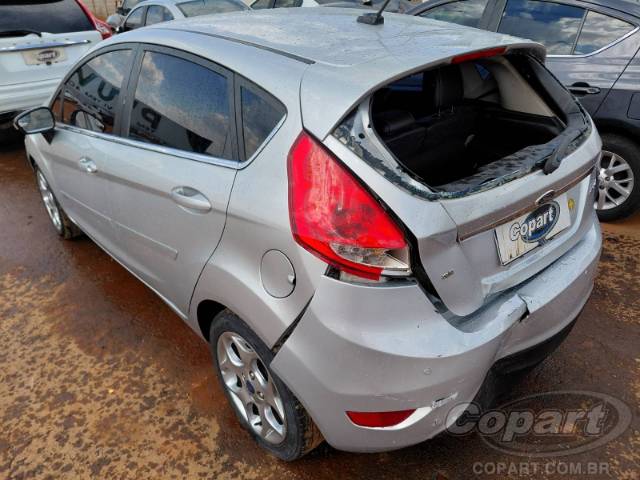 2013 FORD FIESTA 