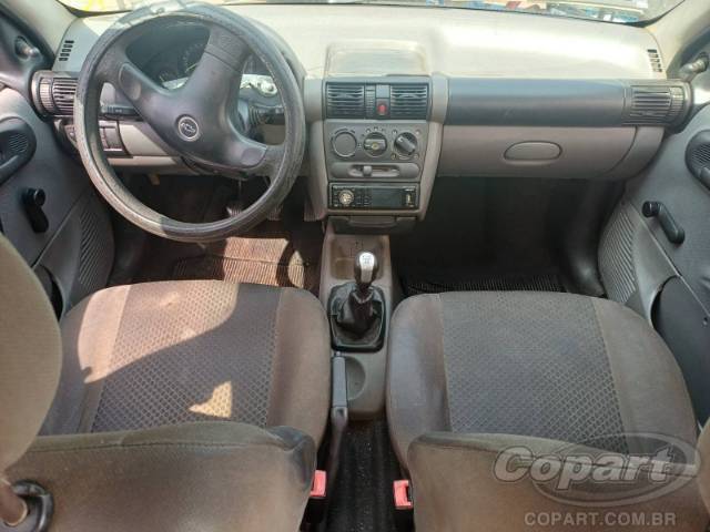 2010 CHEVROLET CLASSIC 