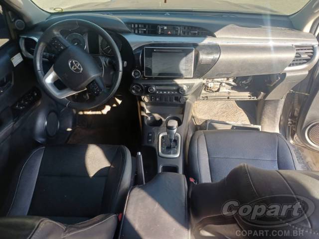2021 TOYOTA HILUX CD 