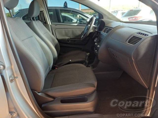 2012 VOLKSWAGEN FOX 