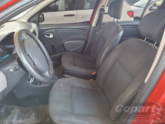 2011 RENAULT SANDERO 