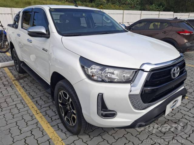 2022 TOYOTA HILUX CD 