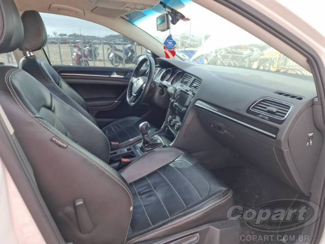 2014 VOLKSWAGEN GOLF 