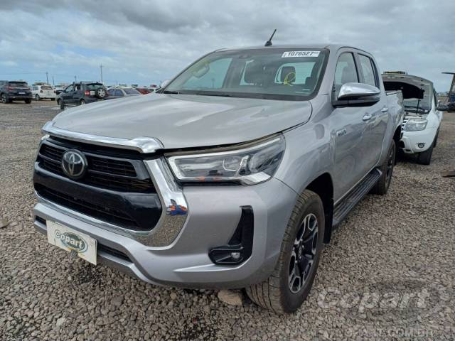2021 TOYOTA HILUX CD 
