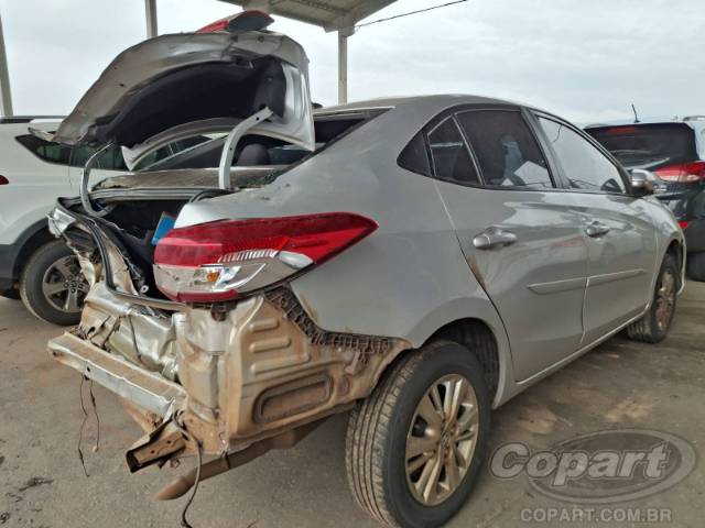 2019 TOYOTA YARIS SEDA 