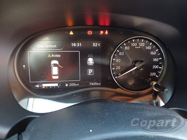 2025 NISSAN Kicks Play 