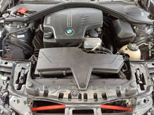 2015 BMW SERIE 3 