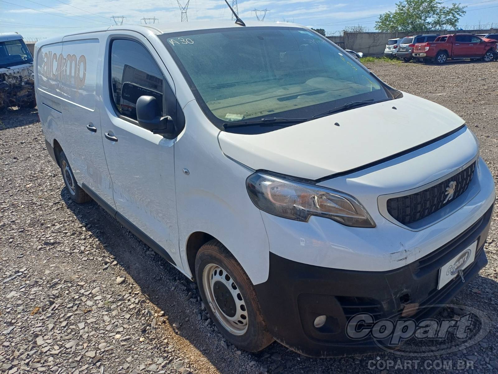 Veículo Peugeot Expert Peugeot Expert Cargo/Vitre 1.5 Blue HDi Turbo 2023 Enchente Médio 2023 em leilão