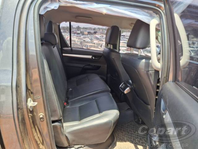 2023 TOYOTA HILUX CD 