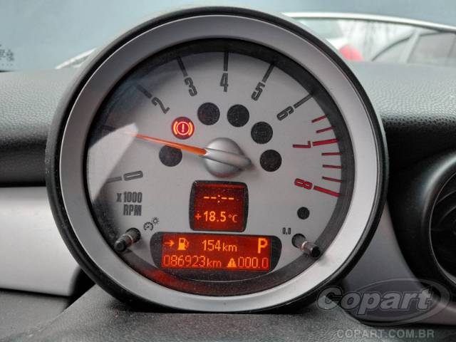 2010 MINI COOPER 