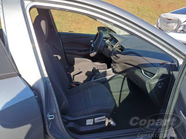 2025 CHEVROLET ONIX PLUS 