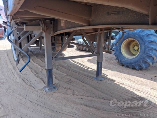 2015 RANDON SEMI-REBOQUE 