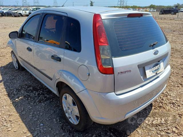 2011 FORD FIESTA 