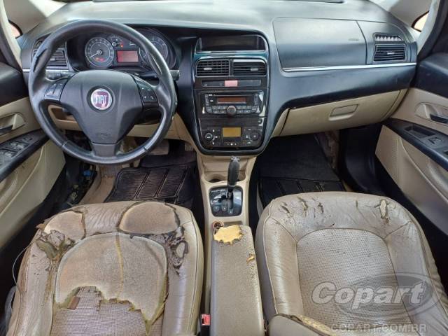 2011 FIAT LINEA 