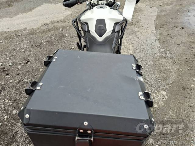 2017 TRIUMPH TIGER 