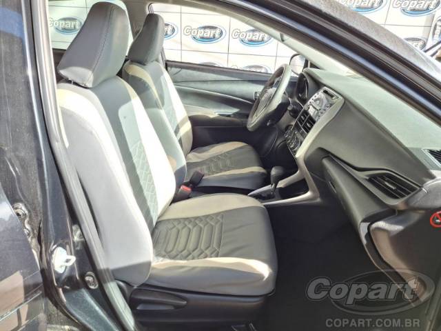 2020 TOYOTA YARIS SEDA 