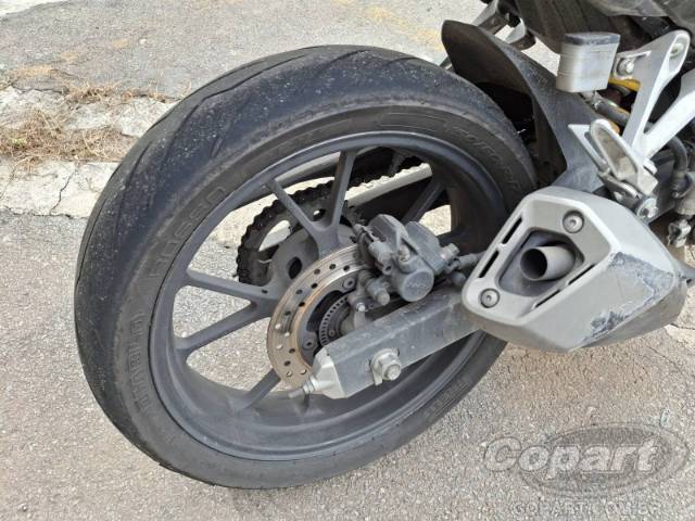 2024 HONDA CB 300F 