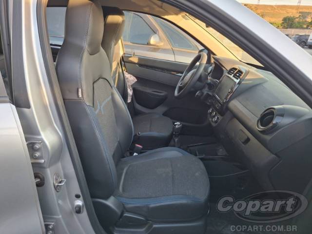 2025 RENAULT KWID 