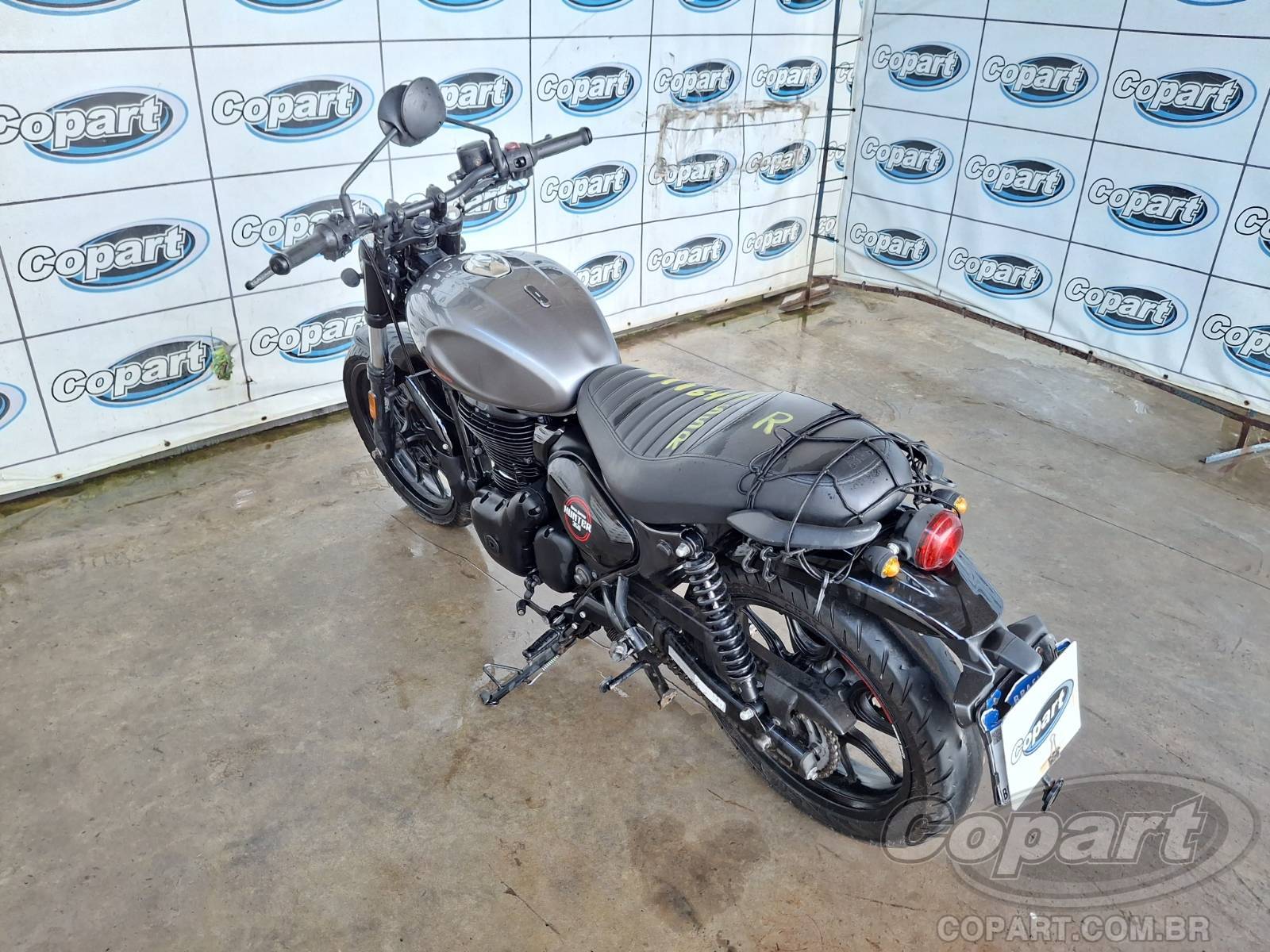 2025 ROYAL ENFIELD HUNTER — foto 3 de 10